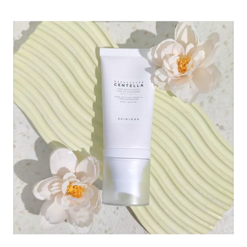 کرم ضد آفتاب سانتلا SPF 50 مدل Tone-Up Sunscreen مناسب پوست های حساس حجم 50 میلی لیتر