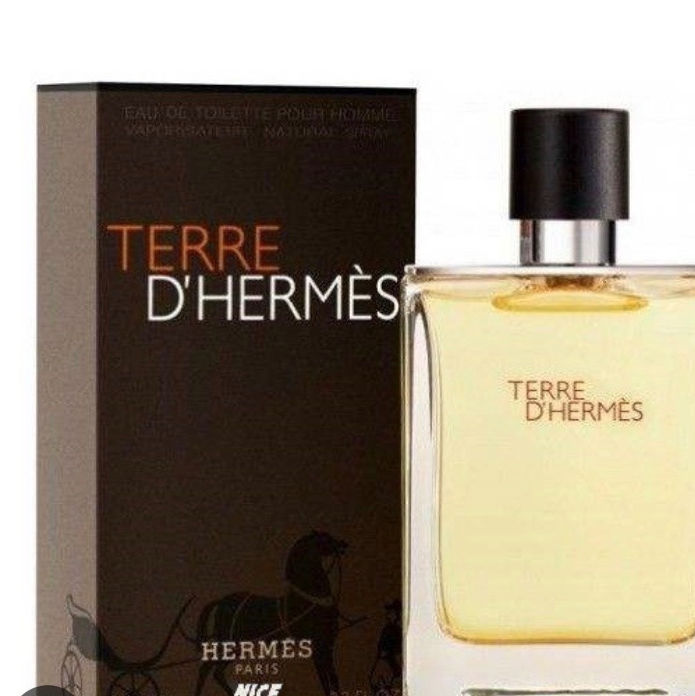 اسانس عطر تق هرمس، بخش مهمی از استایل هر مردی است که به جزئیات اهمیت میدهد. این عطر با رایحه 