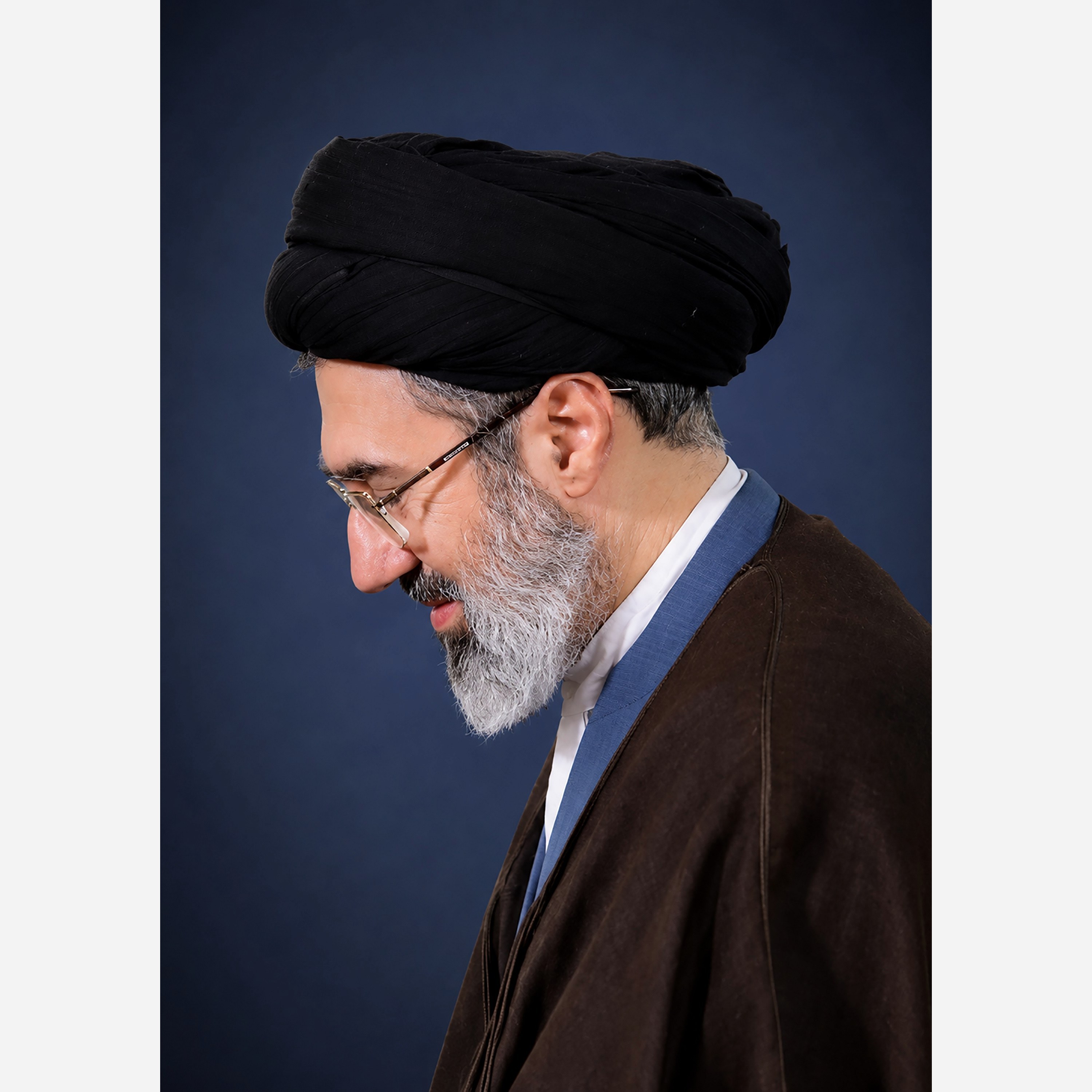 تابلو شاسی مدل آیت الله سید مجتبی خامنه ای کد 72