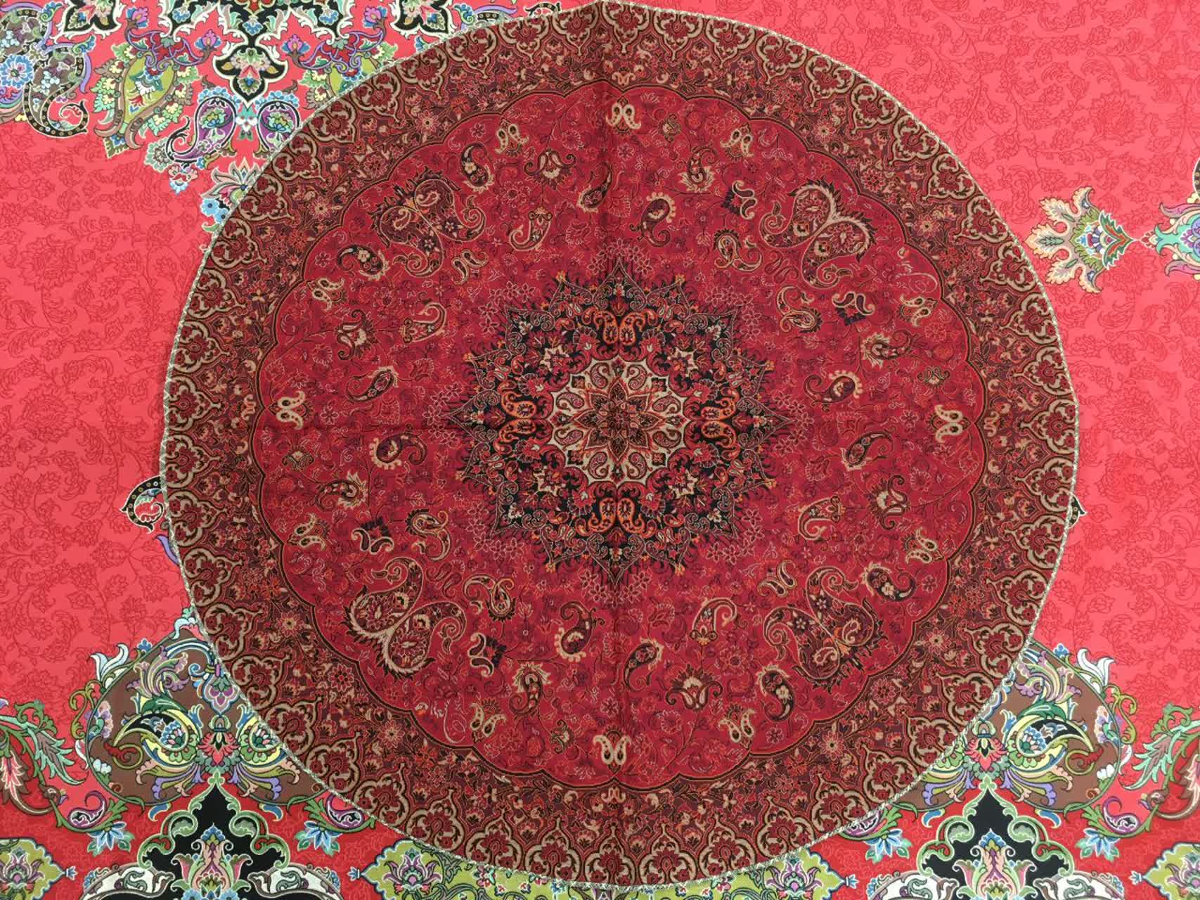 رومیزی ترمه گرد ابریشم طرح شاه پرند کد 7