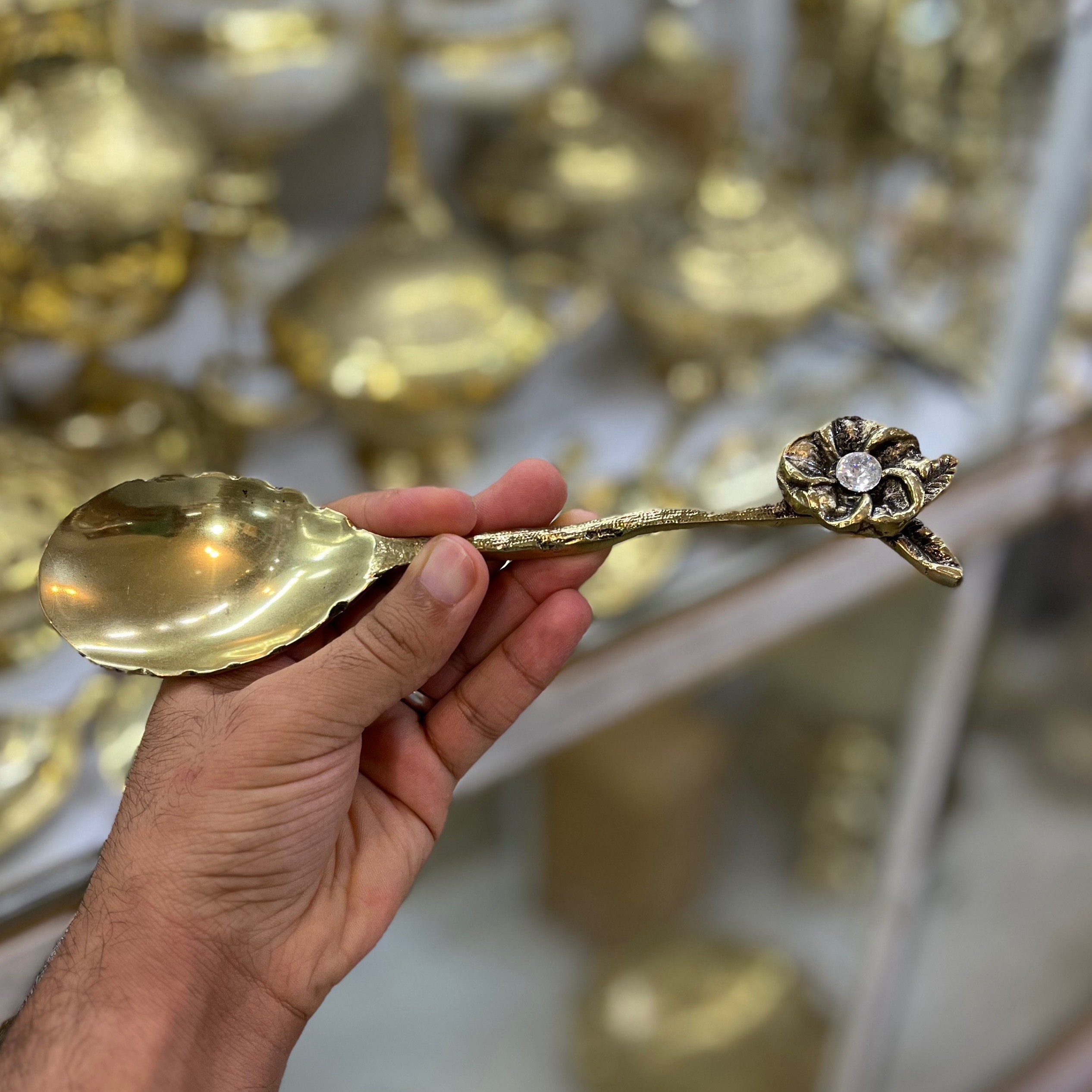 قاشق اجیل جنس برنج(برنز)