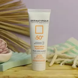 ضد آفتاب فلوئید درماتیپیک بی رنگ پوست چرب مدل Fluid Mat با SPF50 و حجم 50 میلی لیتر