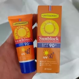 ضد آفتاب بی رنگ sun block آنتاوای spf 90