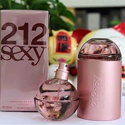 عطر کارولینا هررا 212 زنانه حج 10 میل