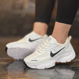 کفش کتونی اسپرت نایک (Nike) مدل AID زنانه و دخترانه رنگ سفید مشکی