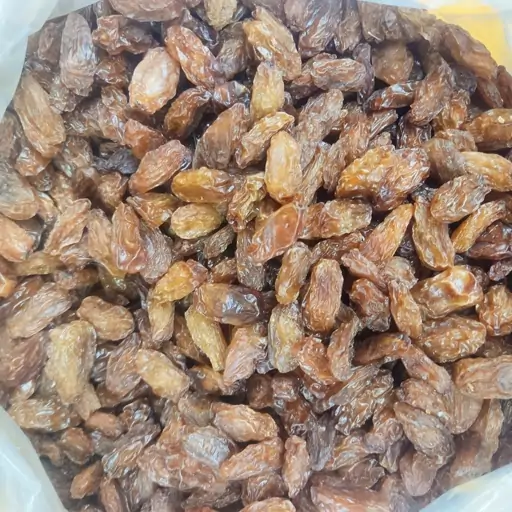 مویز سرخ ایرانی باهسته ( 500 گرمی )