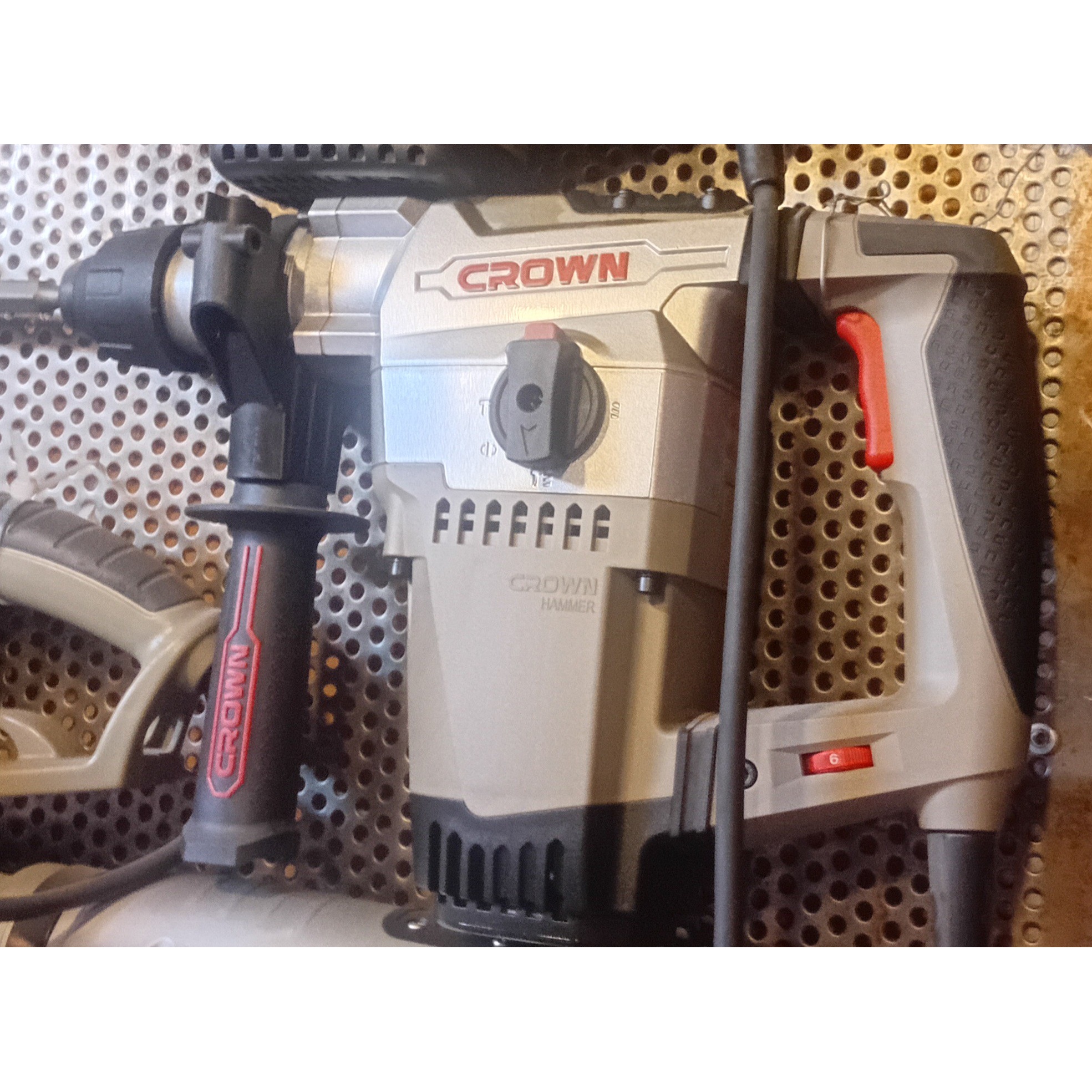 بتن کن کرون مدل CT18158V Crown Rotary Hammer CT18158V