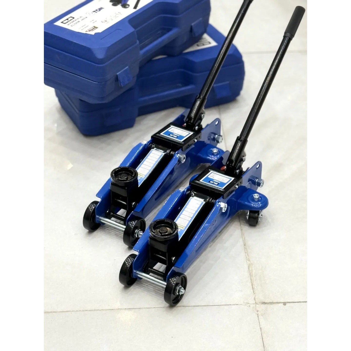 جک سوسماری 2 تن هیدرولیکی کیف دار پالاس مدل P1202 ارسال رایگان رنگ موجود آبی