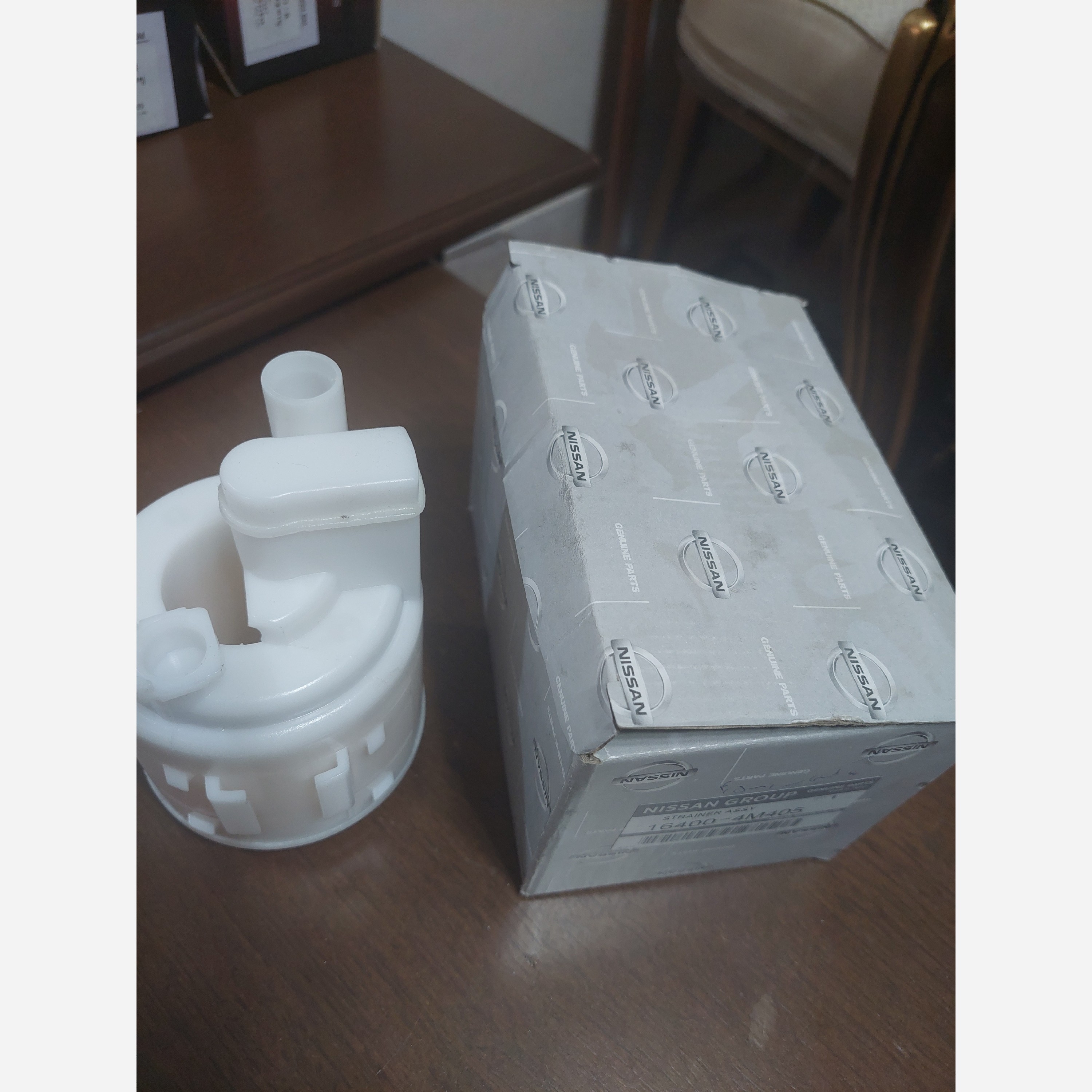 صافی بنزین (فیلتر بنزین) طرح اصلی نیسان ماکسیما کد 16400-4M405 ساخت چین 