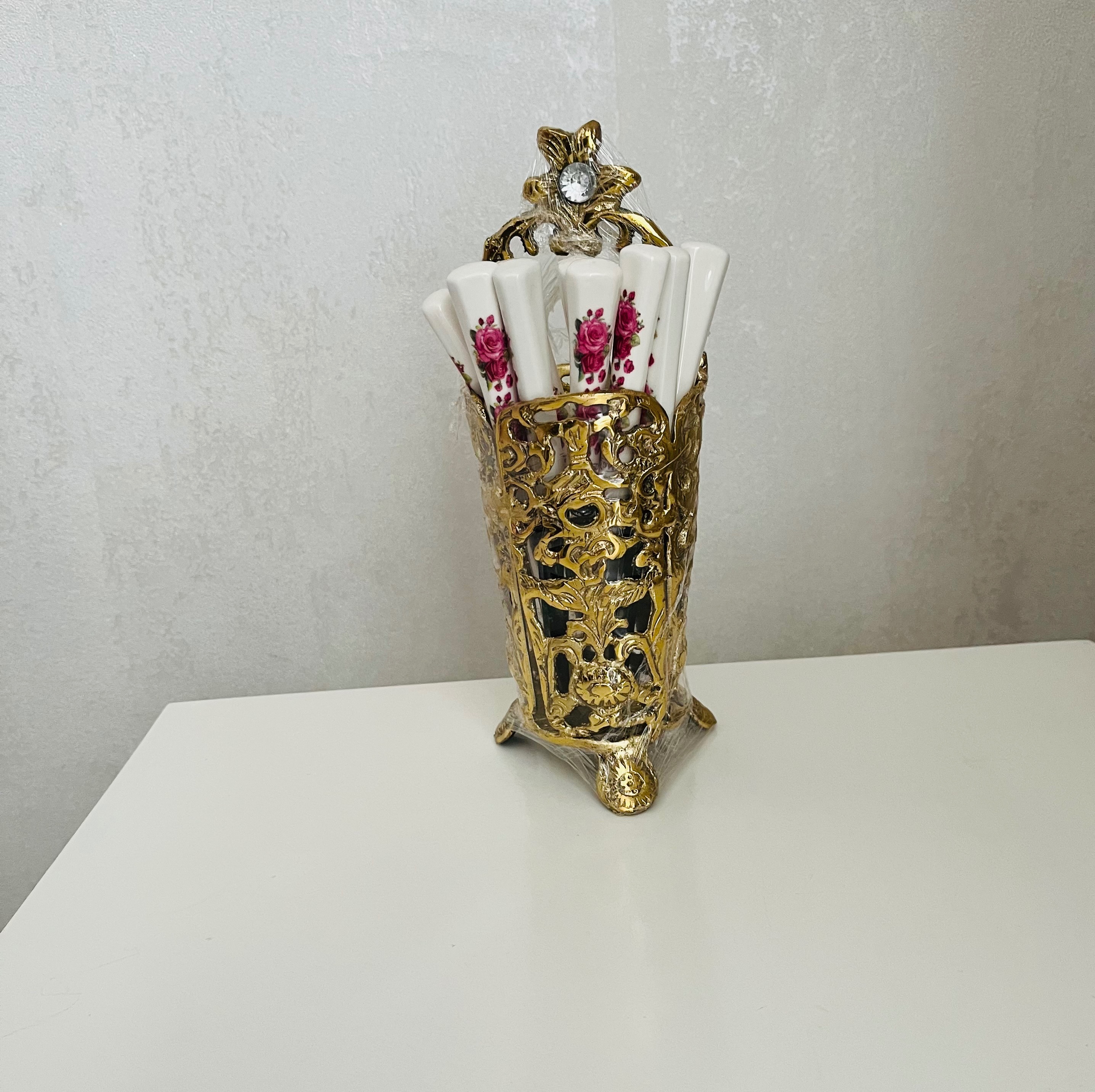 جاکاردی جاقاشقی گرد برنزی 