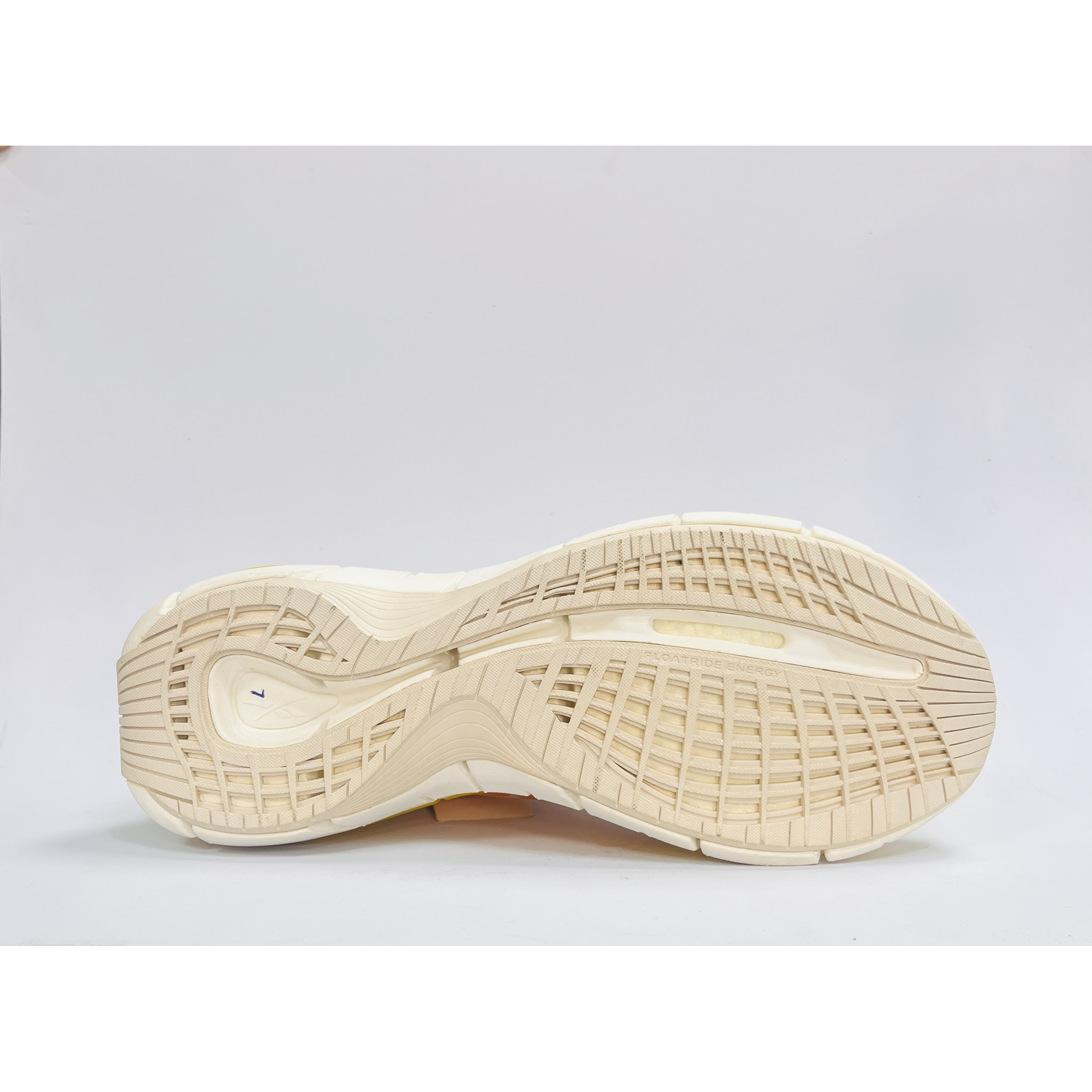 کتانی روزانه پیاده روی ریباک REEBOK ZIG KINETICA II سایز 42 H02746
