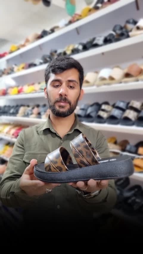 صندل طبی زنانه مدل رایکا کار جدید و خاص برند اصلی