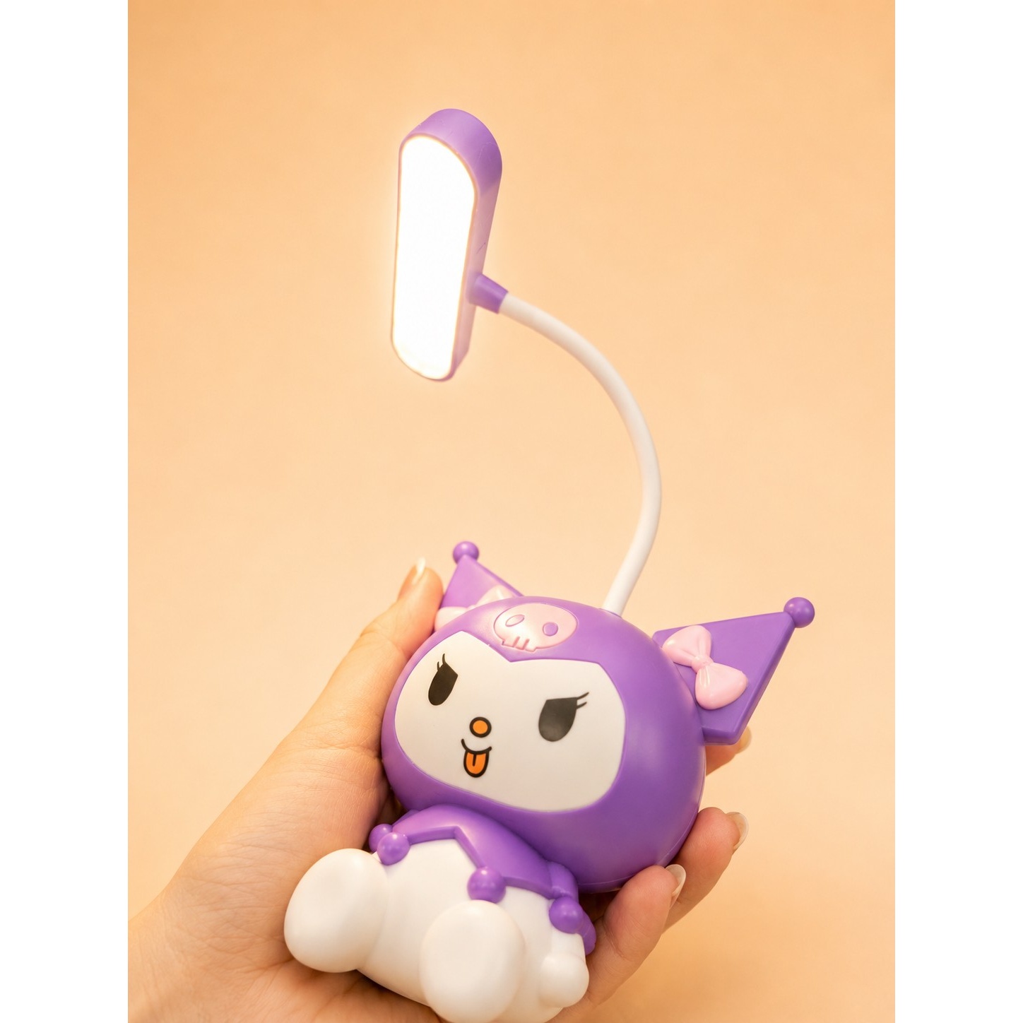 چراغ مطالعه کرومی شارژی اورجینال نشسته تراش دار LED بدون خیرگی