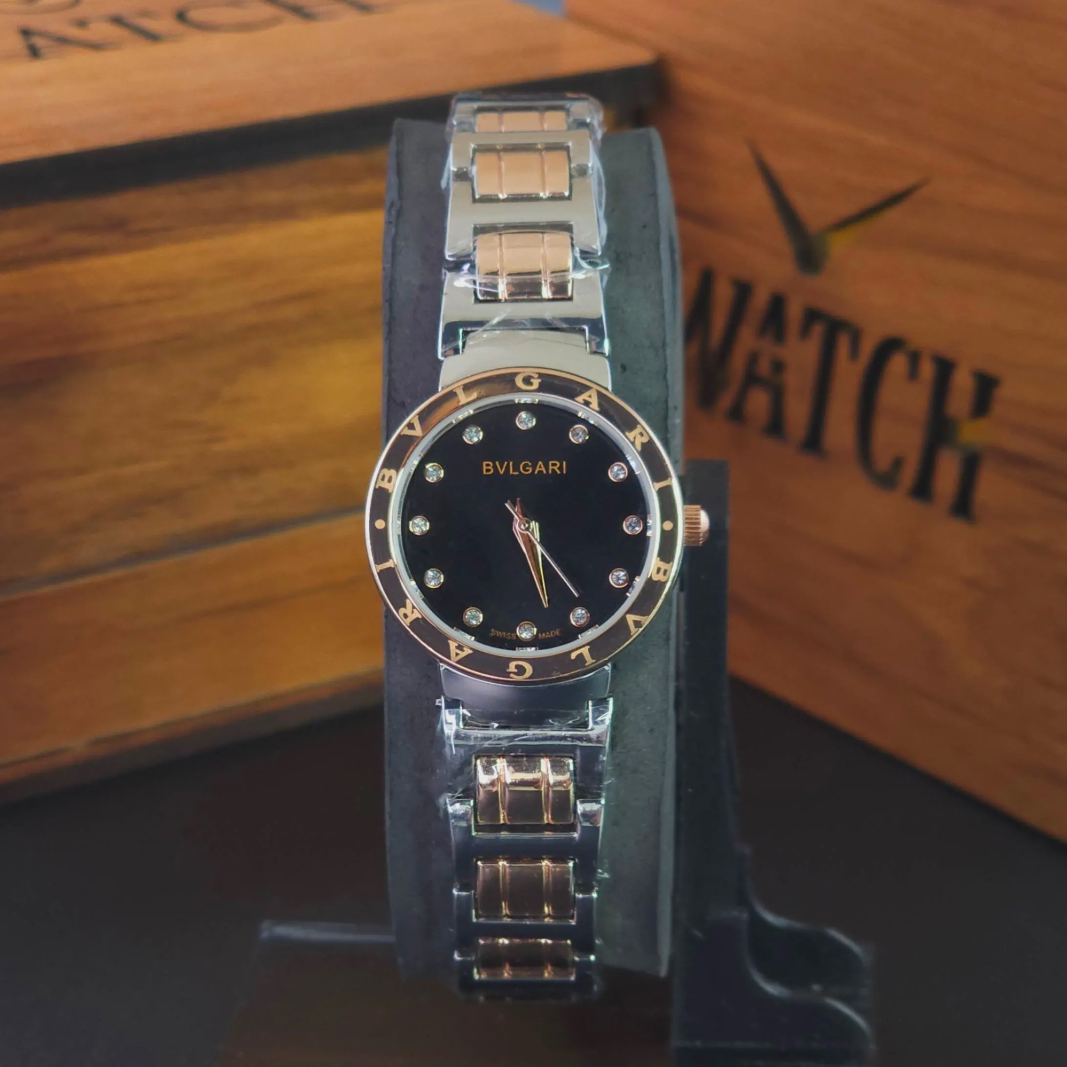 ساعت مچی زنانه بولگاری BVLGARI با قفل پروانه ای و موتور کوارتز کد 10119