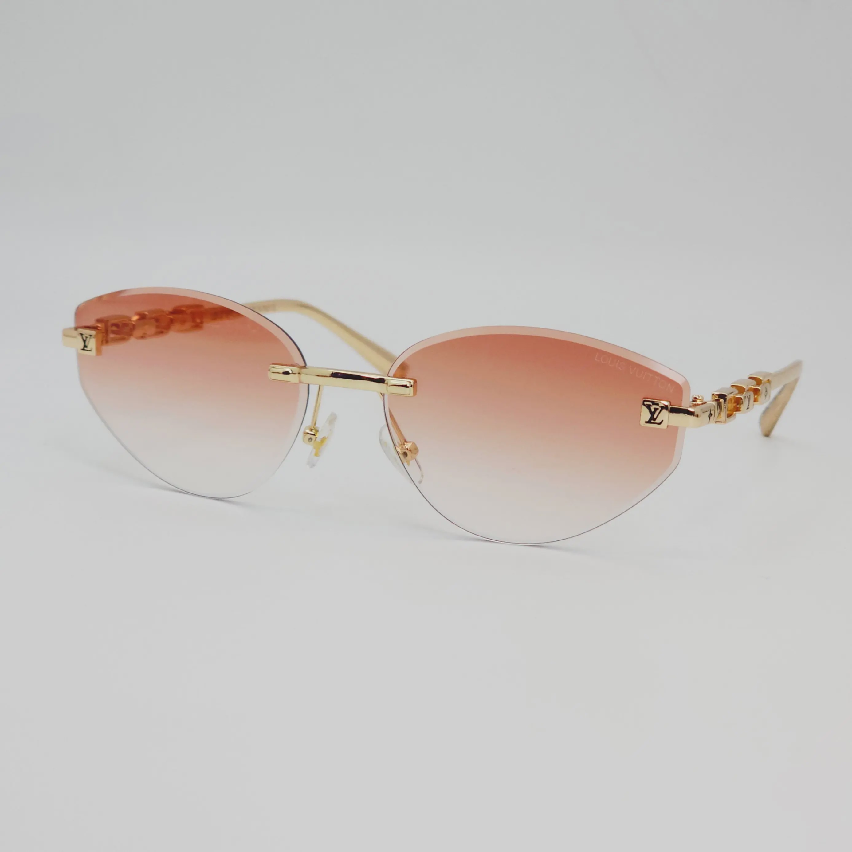 عینک آفتابی زنانه لویی ویتون Louis Vuitton 68064 ضداشعه UV400 کد 21154