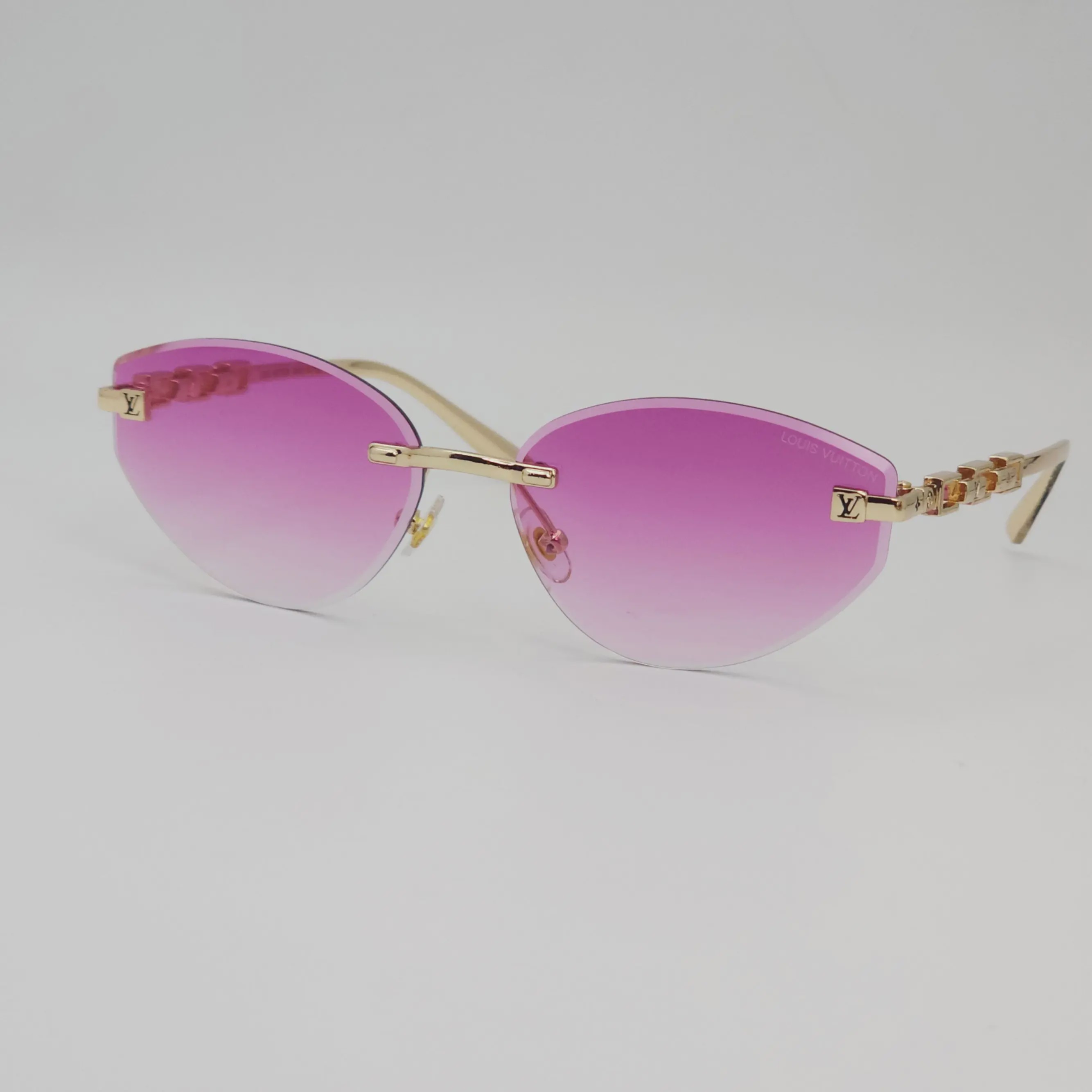 عینک آفتابی زنانه لویی ویتون Louis Vuitton 68064 ضداشعه UV400 کد 21151