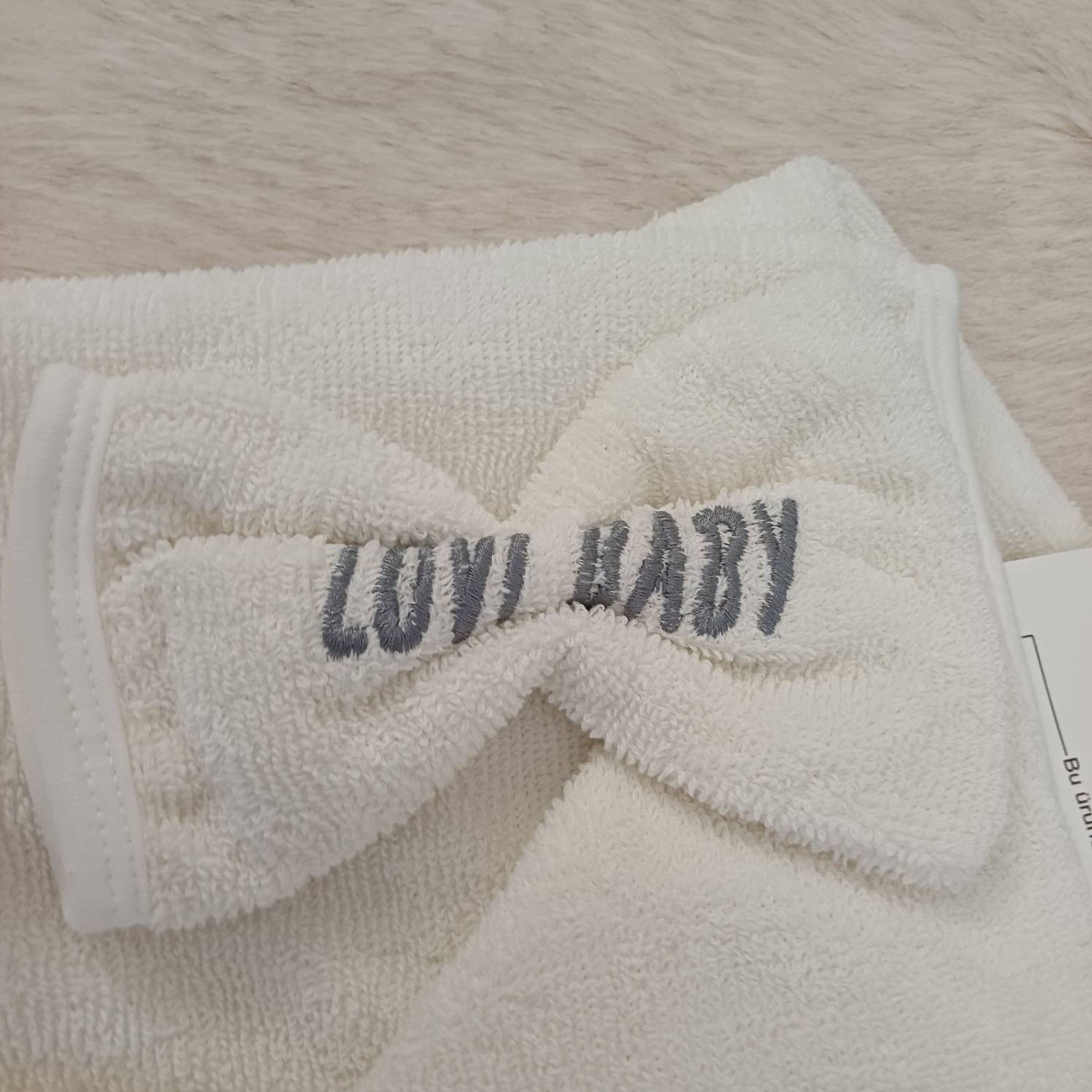 ست سیسمونی پسرانه Lovi Baby شامل تنپوش، کلاهدار، دستی، لیف و پاپوش بسته بندی توری