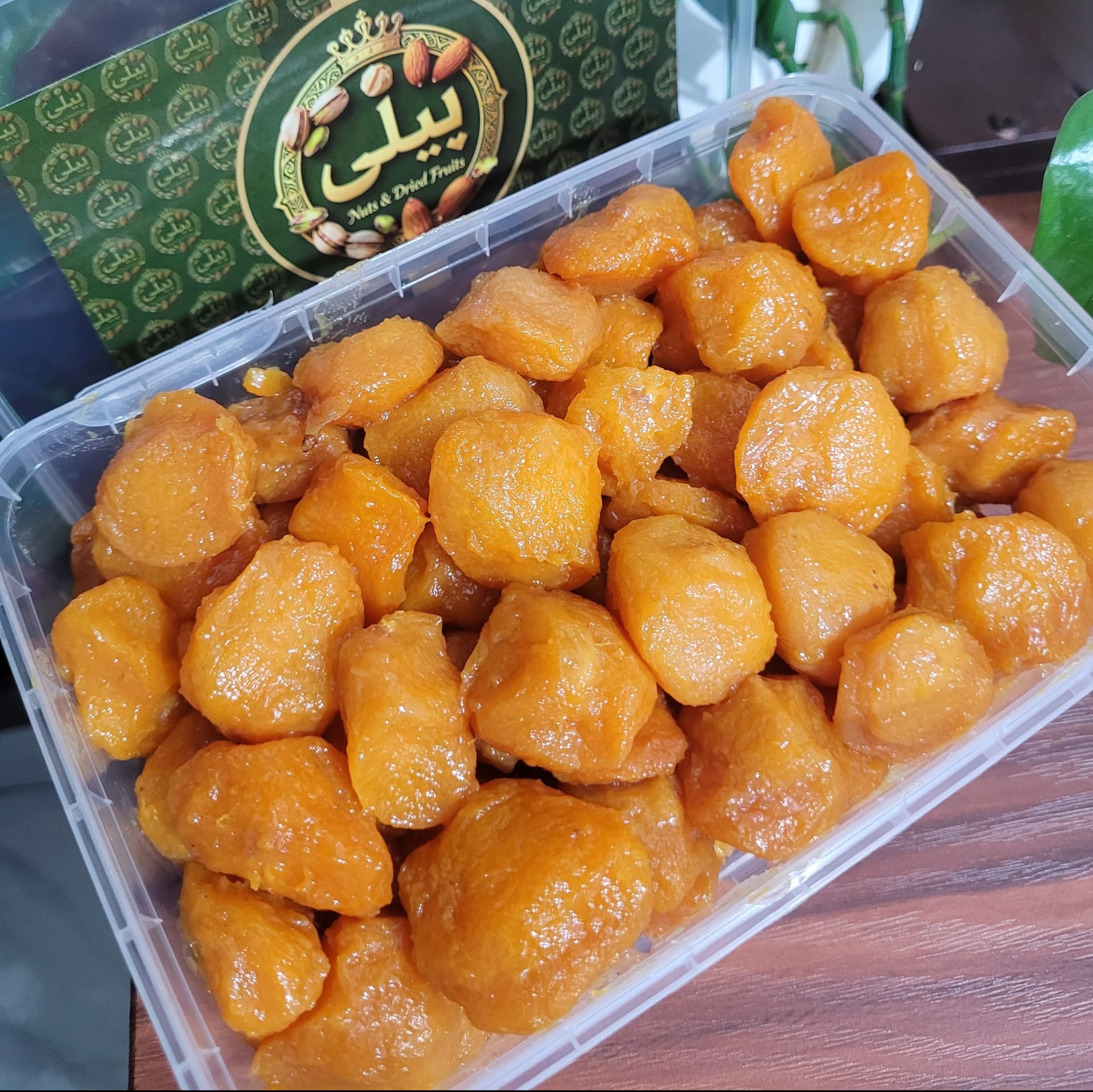 آلو بخارا (حاج حسن) درشت امسالی 