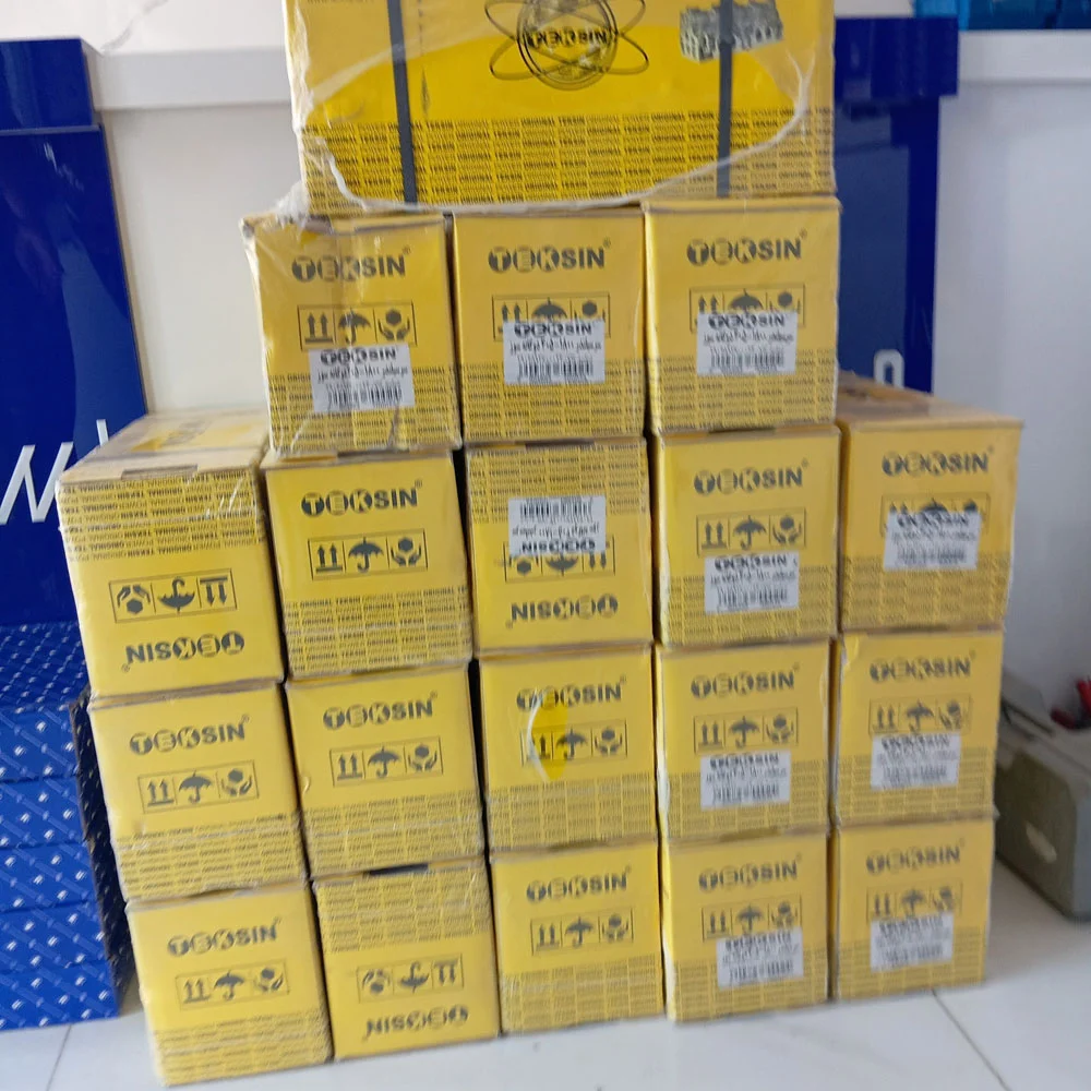 سر سیلندر لخت پژو 405 تکسین TEKSIN