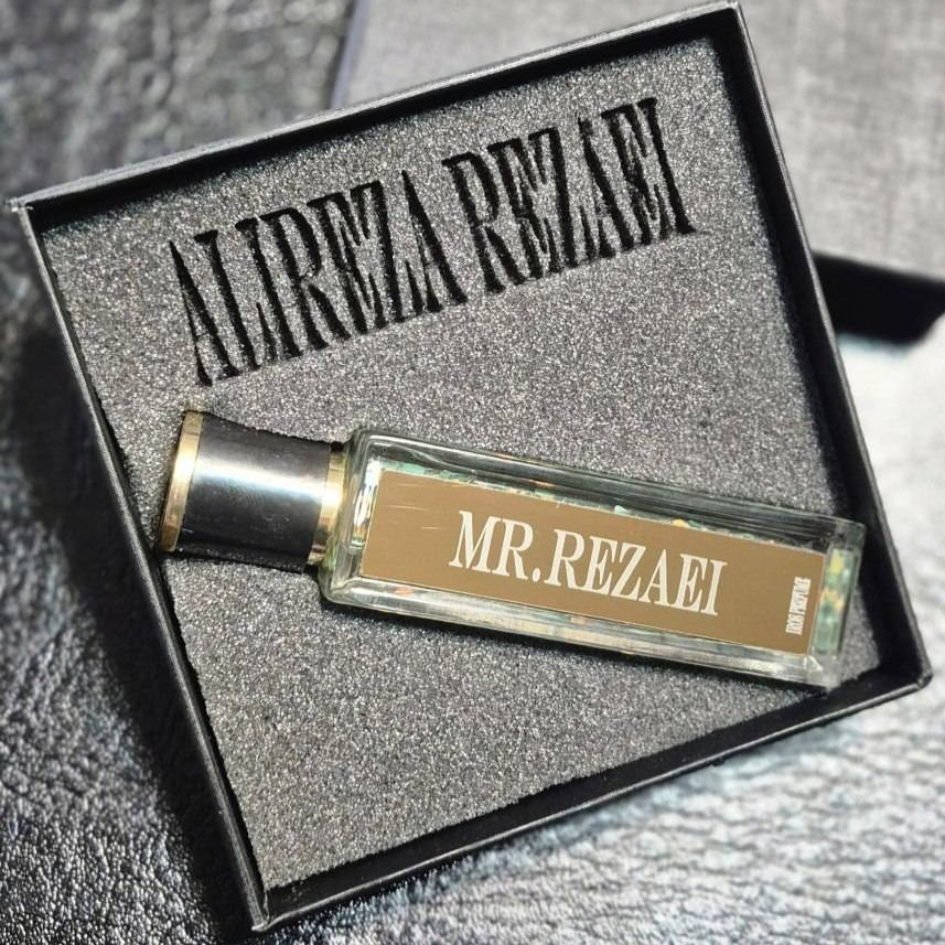 عطر و ادکلن شخصی سازی شده با اسم