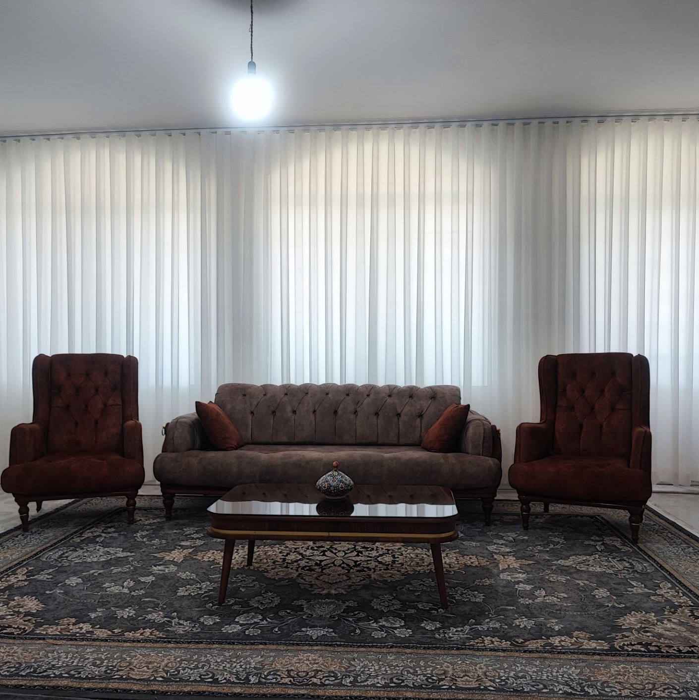 پرده حریر پانچ و مینیمال طرح ساده