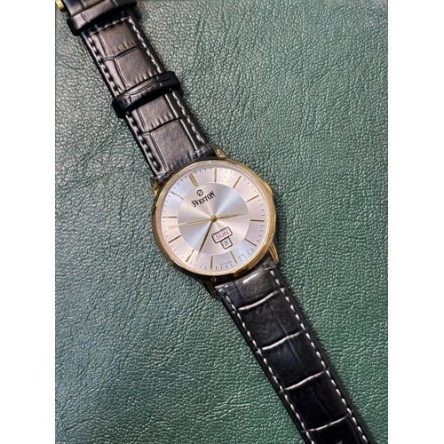 ساعت مردانه چرمی سوستون دوتاریخ SVESTON SV-11290G