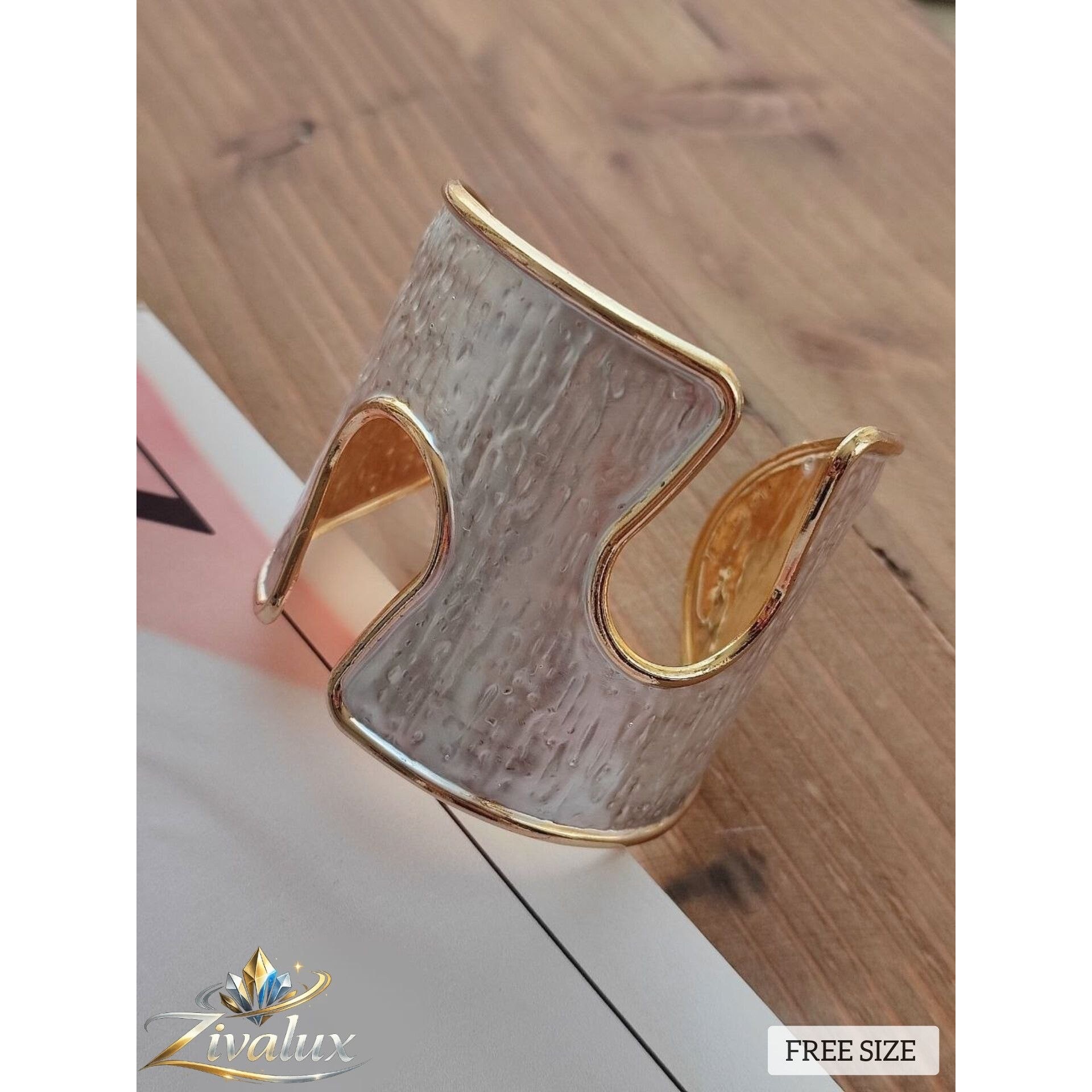 دستبند زنانه میناکاری فری سایز BANGLE