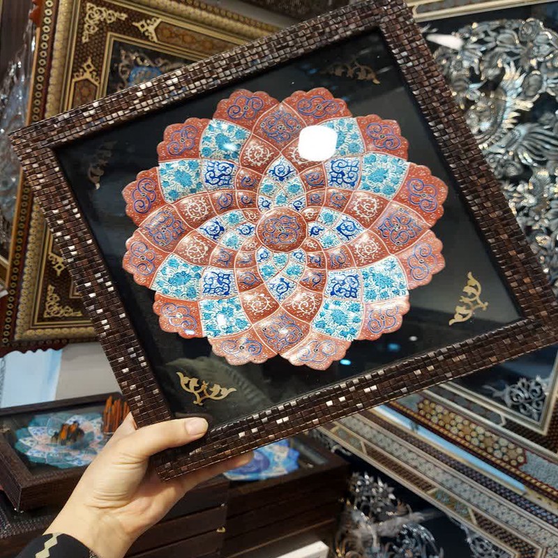 بشقاب میناکاری مسی مدل اسلیمی ختایی کد 848
