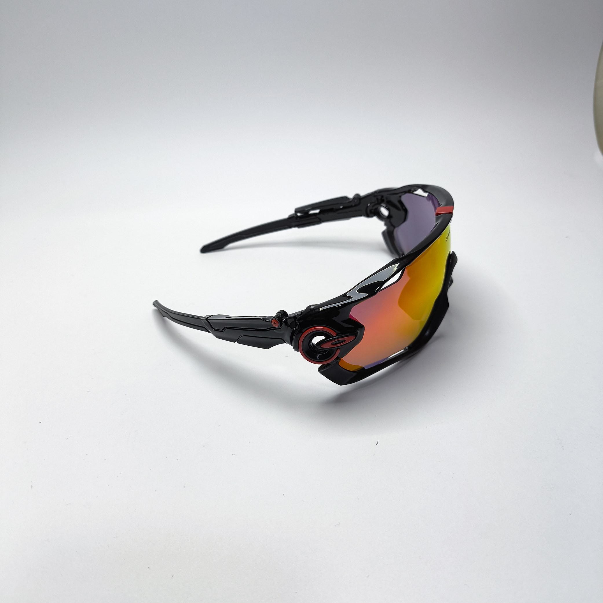 عینک آفتابی اسپرت پلاریزه های‌کپی چند عدسیه به همراه پک کامل اکلی Oakley مدل 009270
