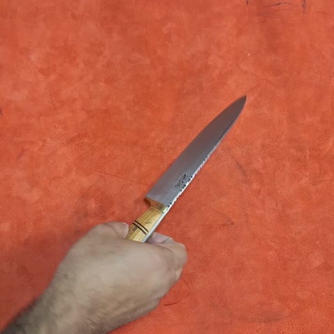 چاقوزنجان چاقوی زنجان چاقو فولادی زنجان چاقو قصابی زنجان ست دو عددی چاقو با مصقل تیزکن تیغه فولاد فنرماشین طول کل 30سانت