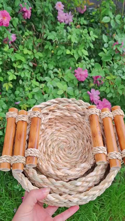 سبد سه تیکه دسته بامبو رنگ حصیری