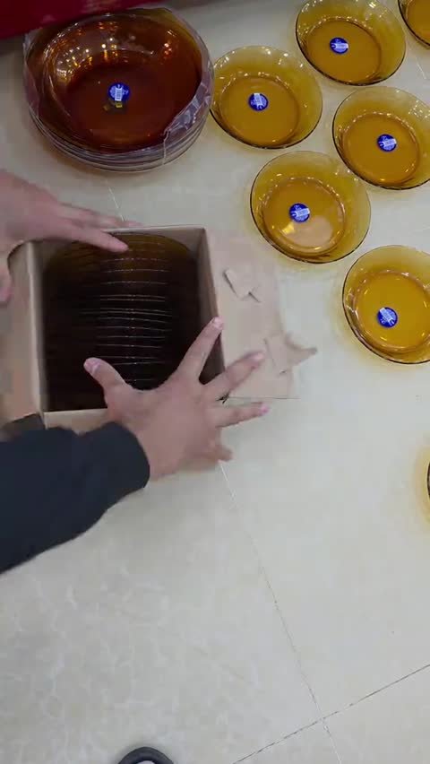 یک دیس نیم گود عسلی قطر 26 دورالکس اصل فرانسه