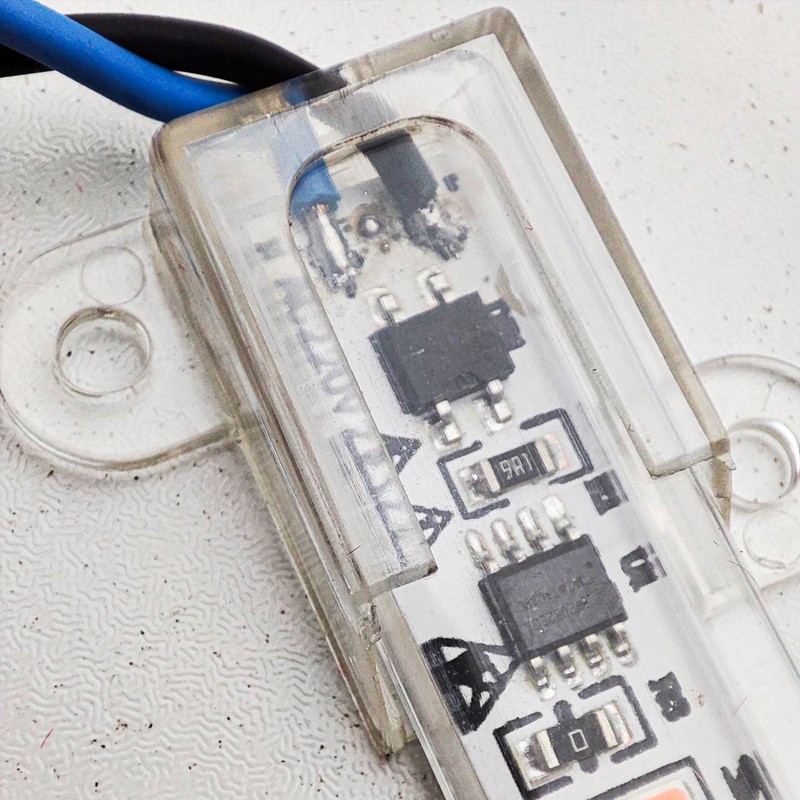 لامپ رشد گیاه 18 وات مدل فول اسپکتروم 220v طرح ریسه LED بسته 4 عددی