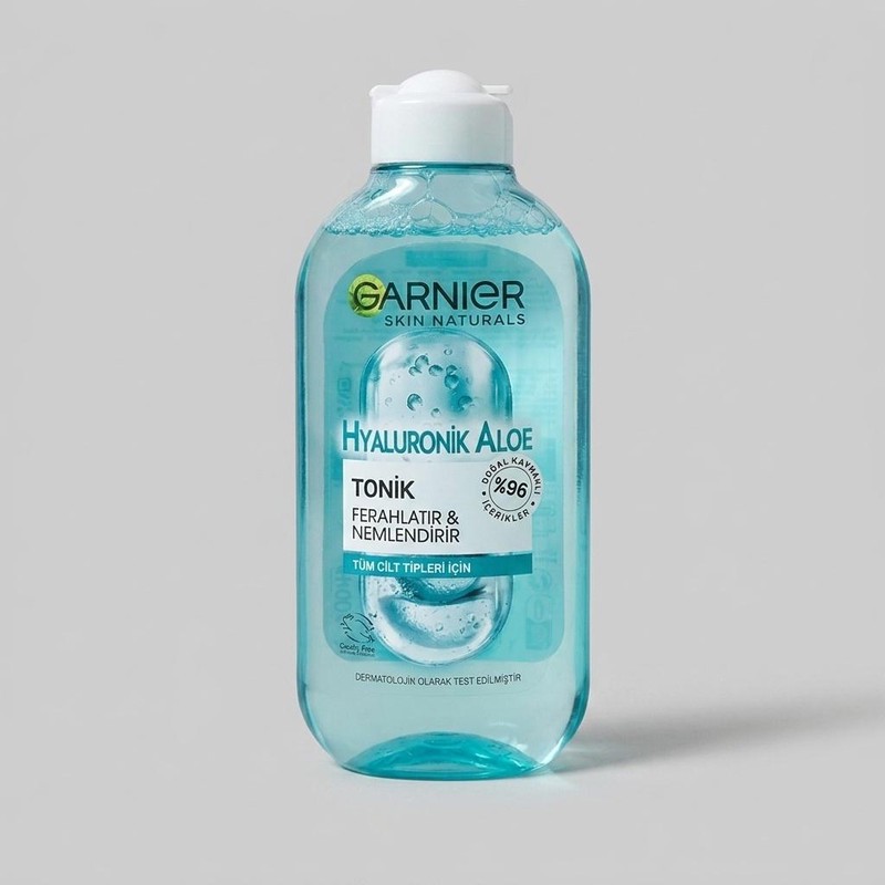تونر گارنیه مدل Hyaluronik Aloe حجم 200 میلی لیتر