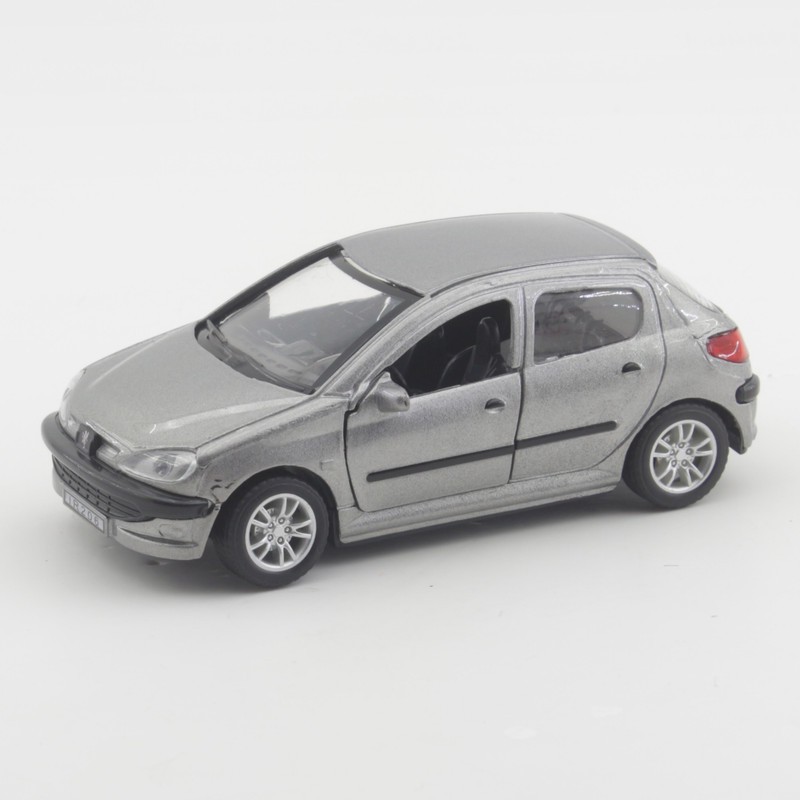 ماشین بازی فلزی مدل Peugeot 206 اسپرت عقبکش با درهای بازشو، نور و صدا