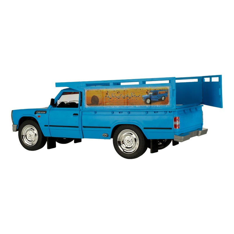 ماشین بازی مدل نیسان با بدنه پلاستیکی، ابعاد 320x50x50 میلیمتر و وزن 500 گرم