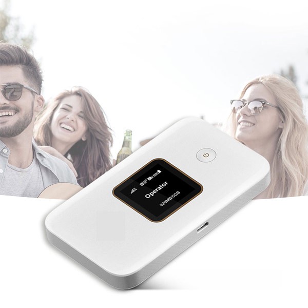 مودم همراه 4.5G هوآوی مدل E5785-320a با پشتیبانی از TD-LTE و FD-LTE، سرعت دانلود 300 مگابیت و آپلود 100 مگابیت، وایفا...