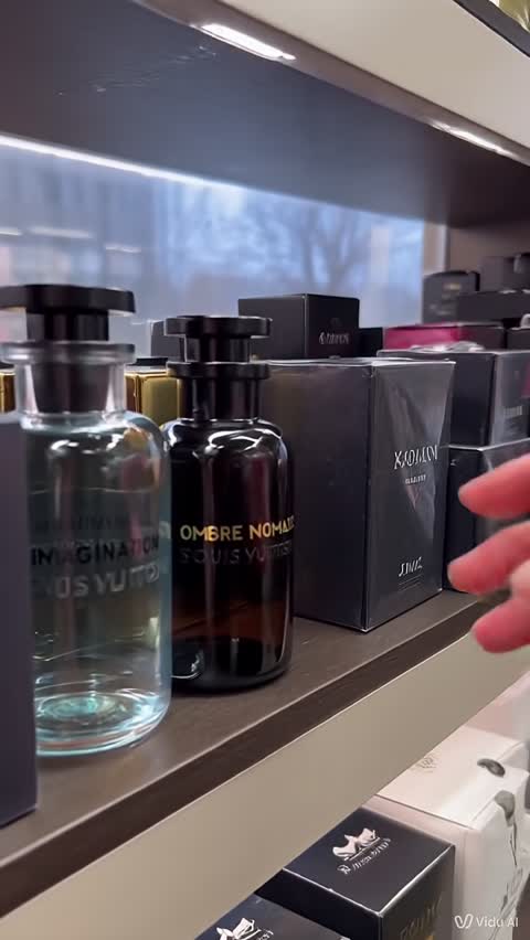 ادکلن لویی ویتون آمبر نومد Louis Vuitton Ombre Nomade اصل و اورجینال بارکد دار (100میل )