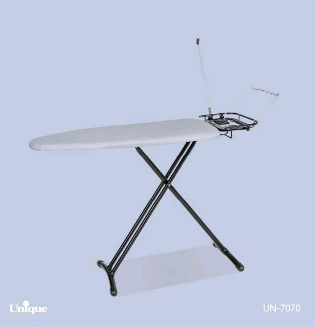 میز اتو ایستاده فلزی پریزدار یونیک کد UN-7070
