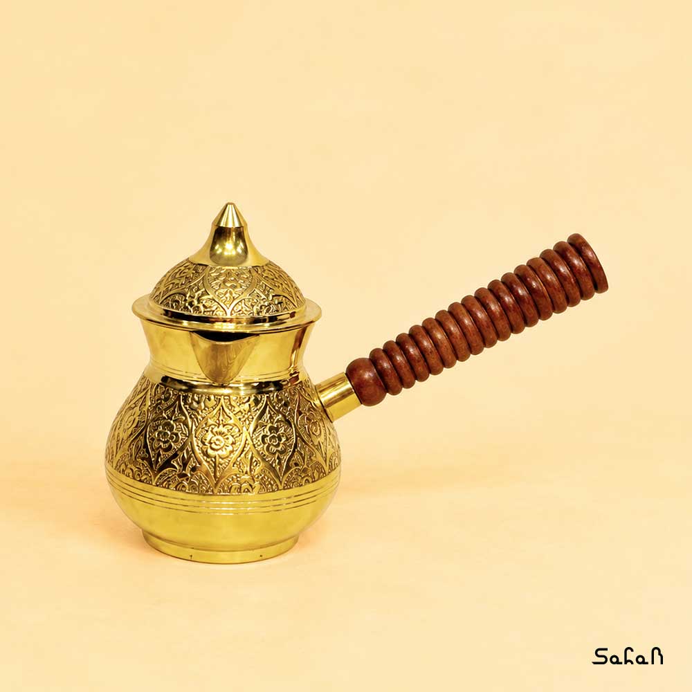 قهوه جوش برنجی در دار کشیده طرح تپل گلی