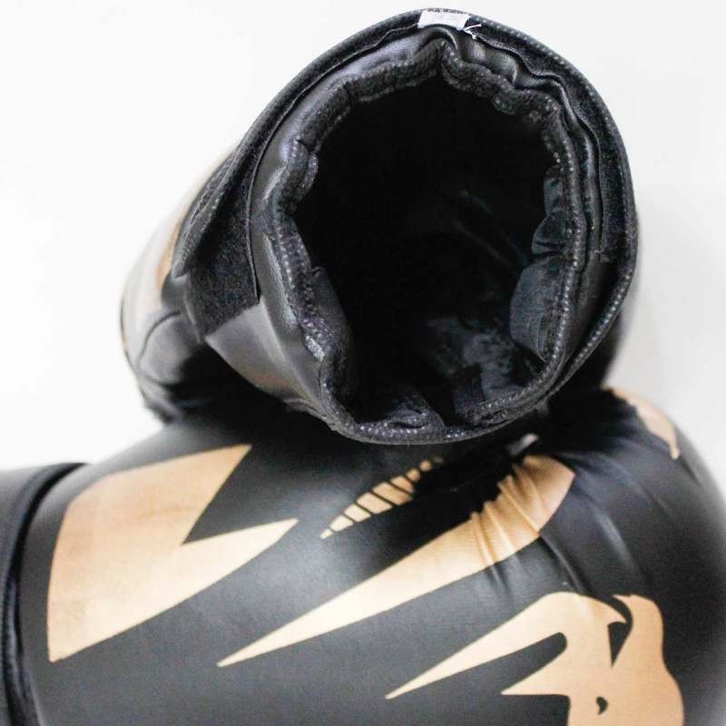 ارسال پس کرایه پستی دستکش بوکس مدل V-bl360