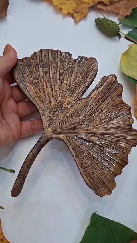 تابلو دکوری برگ جینکو جنس چوب گردو