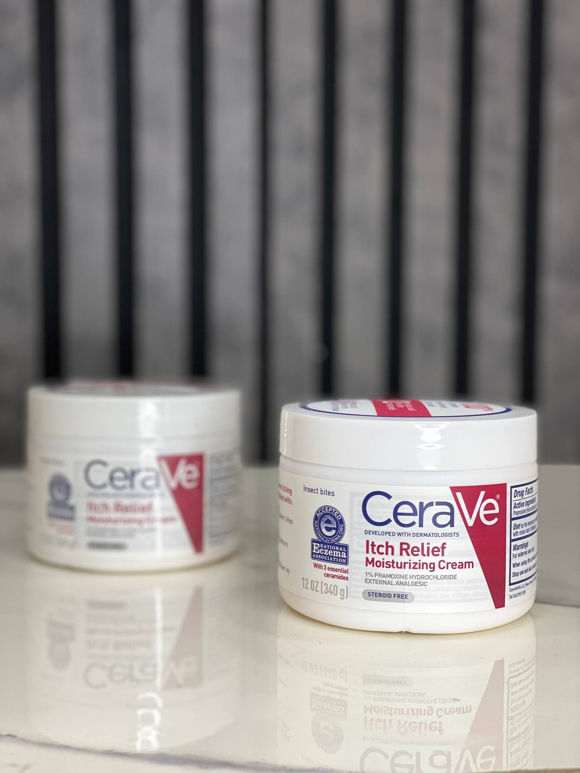 کرم و مرطوب کننده سراوی _Cera ve