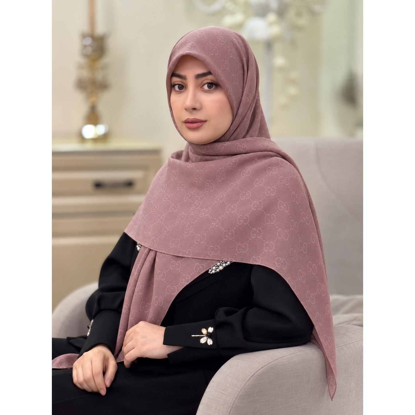 روسری سوپرنخ، گوچی کالباسی