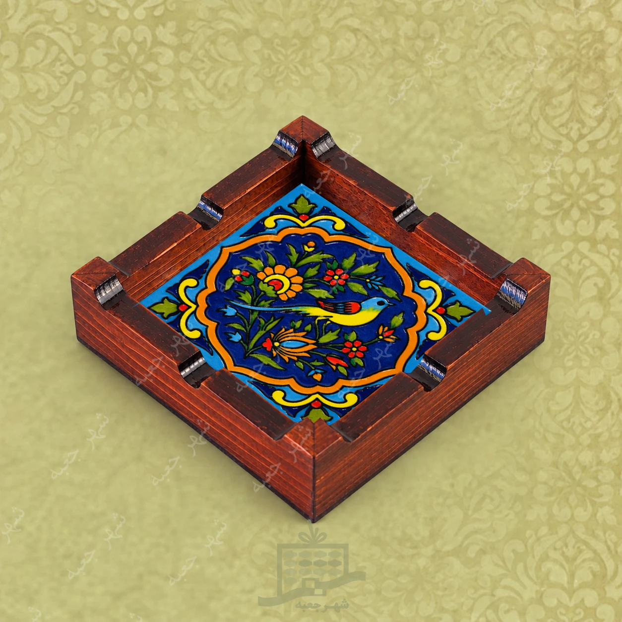 زیر سیگاری چوبی ( طرح A8.Z) دست ساز کاشی - خاص و کادویی (مدل رومیزی)