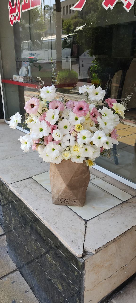 باکس گل یکطرفه طرح طلایی