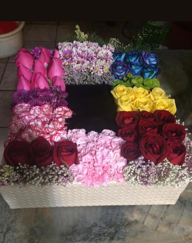 باکس گل چرمی با گل تکه ای کد 430