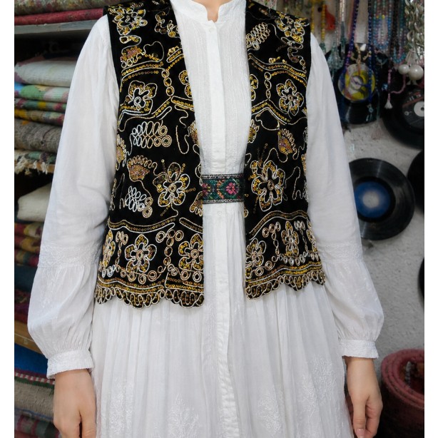 جلیقه سنتی زنانه