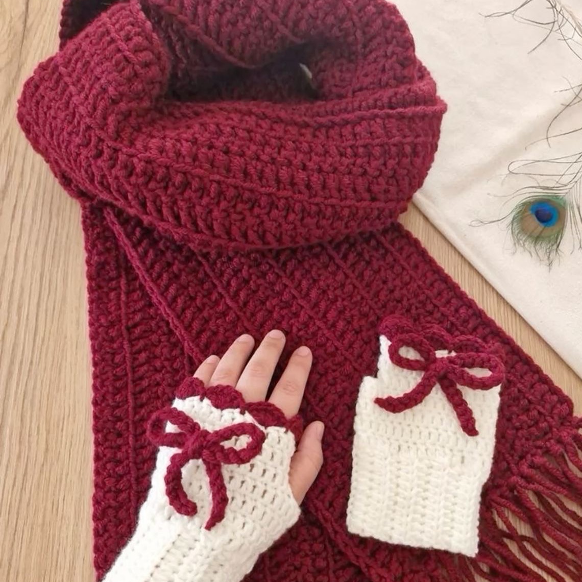 شال گردن میکاسا (قلاب بافی)