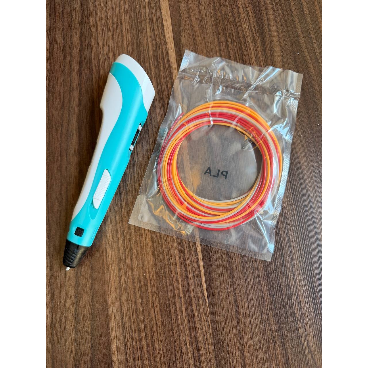 قلم طراحی سه بعدی مدل 3D PEN-2 اورجینال نمایشگر دار با تنظیم سرعت و پشتیبانی از فیلامنت PLA و ABS